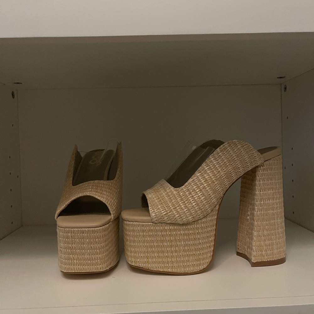 EGO PLATFORM HEELS 😍